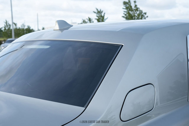 Used 2005 Rolls-Royce Phantom Sedan RWD image 81