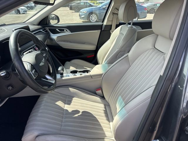 Used 2021 Genesis G70 3.3T RWD image 10