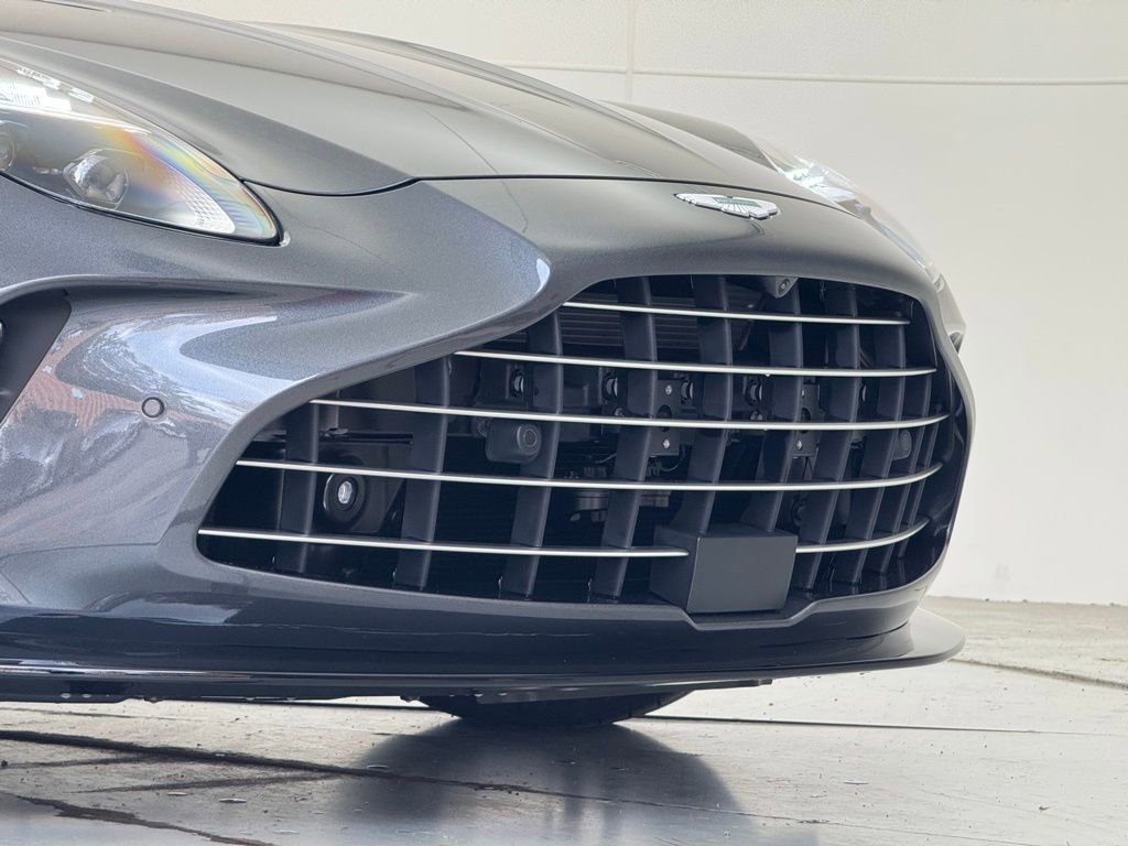 New 2026 Aston Martin V8 Vantage Roadster image 37