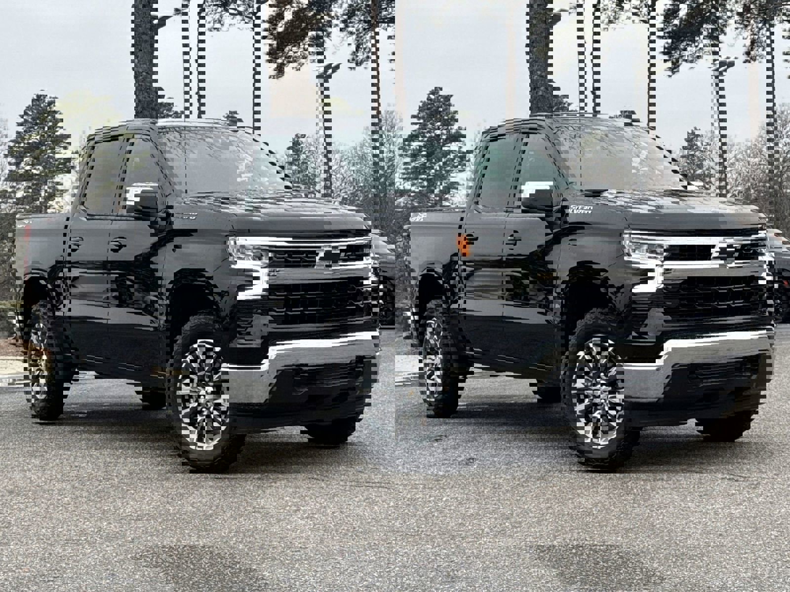 Used 2025 Chevrolet Silverado 1500 LT image 2