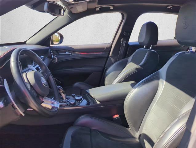 Used 2019 Alfa Romeo Stelvio Quadrifoglio w/ Driver Assist Dynamic Package image 15