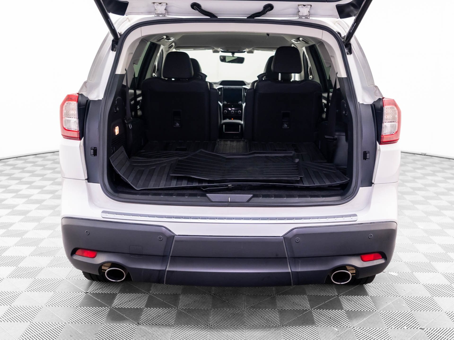 Used 2019 Subaru Ascent Limited w/ Popular Package #4 AWD/4WD image 34