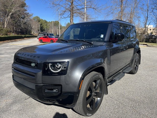 Certified 2024 Land Rover Defender 110 X-Dynamic SE image 1