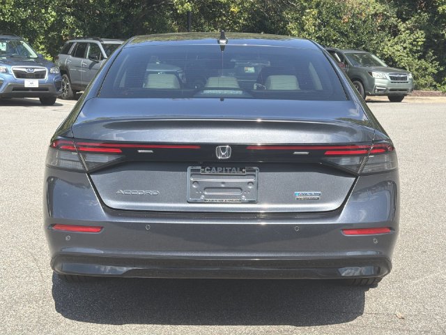 Used 2024 Honda Accord Touring image 12