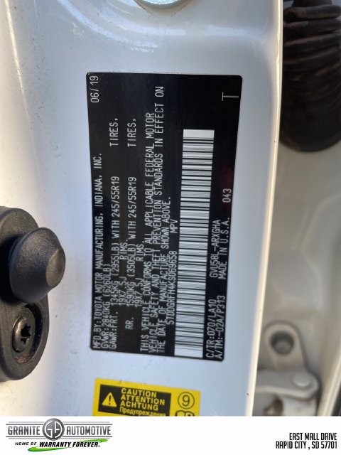 Used 2019 Toyota Highlander Limited Platinum AWD/4WD image 24