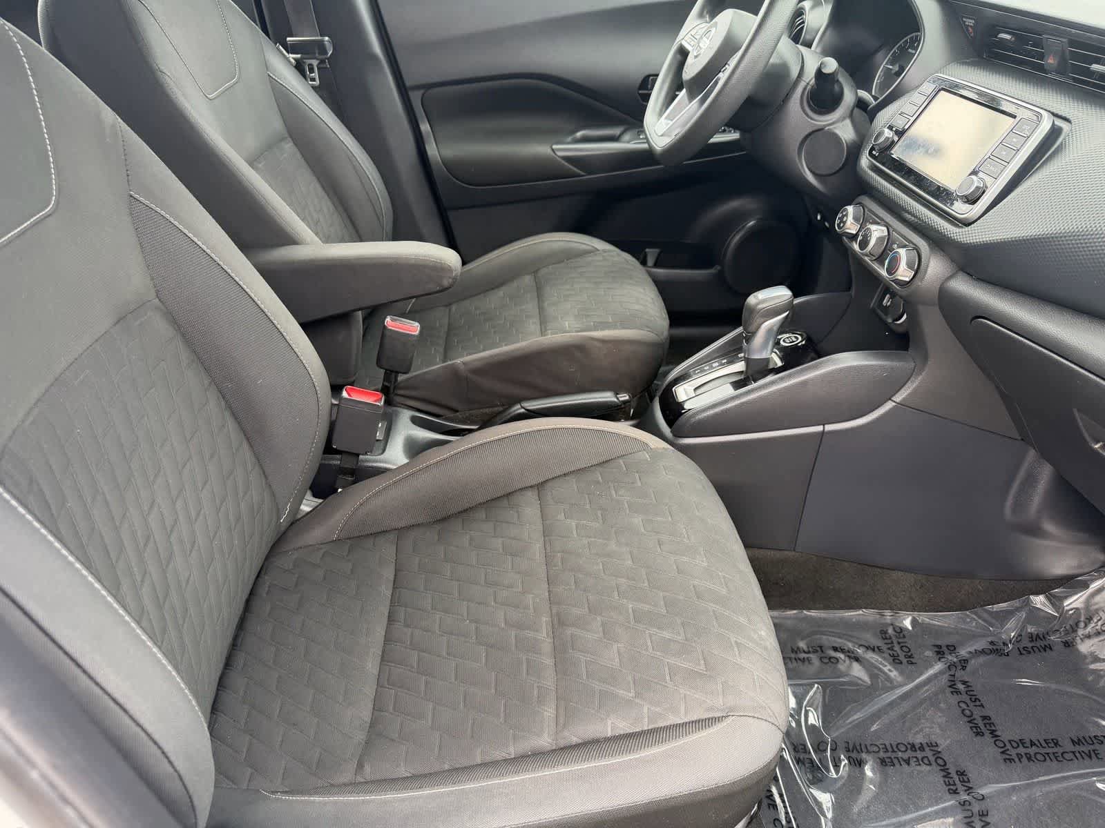 Used 2021 Nissan Kicks S image 12