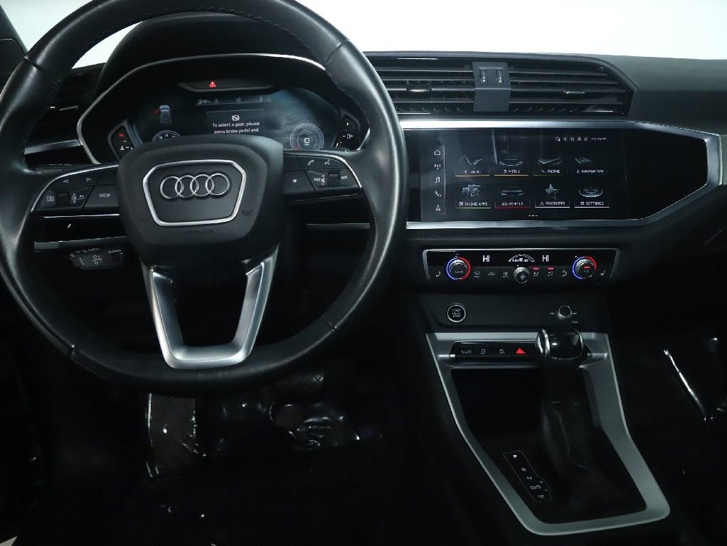 Used 2022 Audi Q3 2.0T Premium Plus image 28