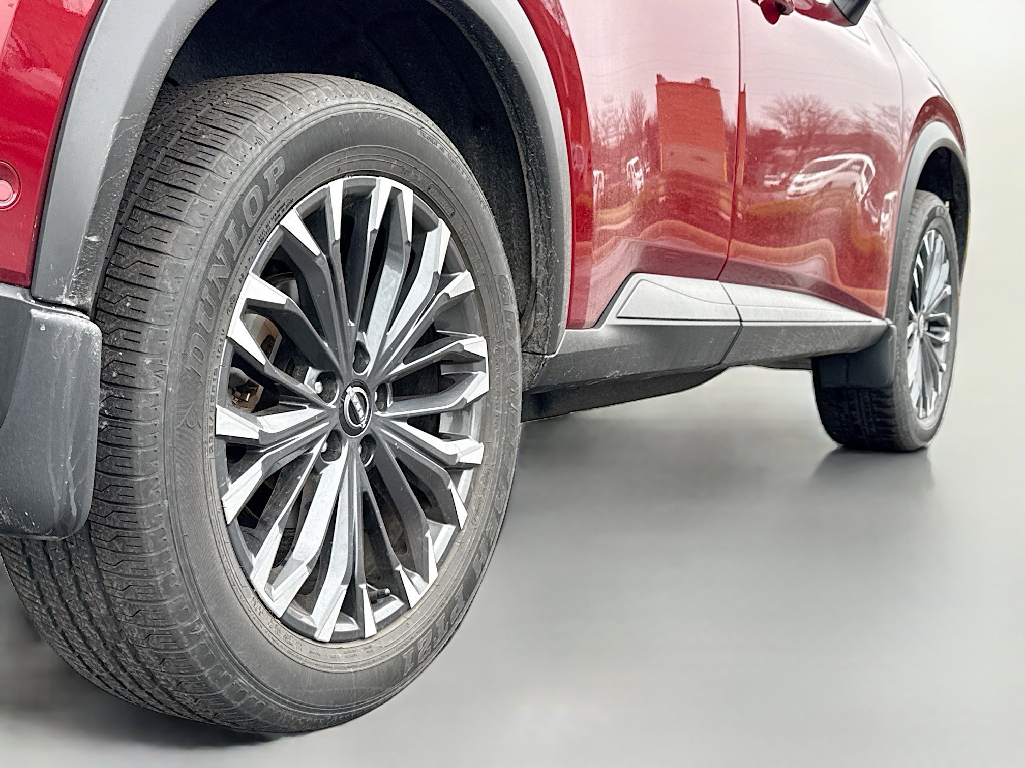 Certified 2025 Nissan Rogue SL w/ Tech Package image 15