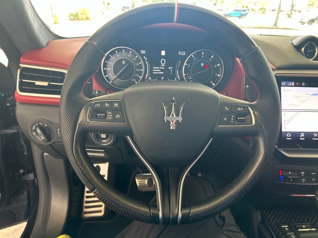 Used 2021 Maserati Ghibli S GranSport Q4 AWD/4WD image 16