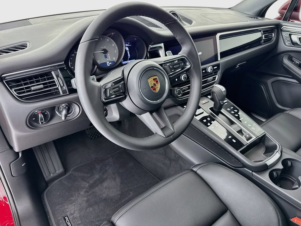 New 2026 Porsche Macan S AWD/4WD image 4