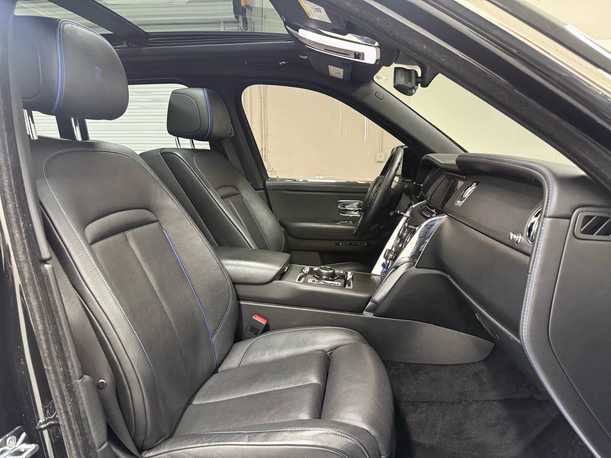 Used 2019 Rolls-Royce Cullinan image 10