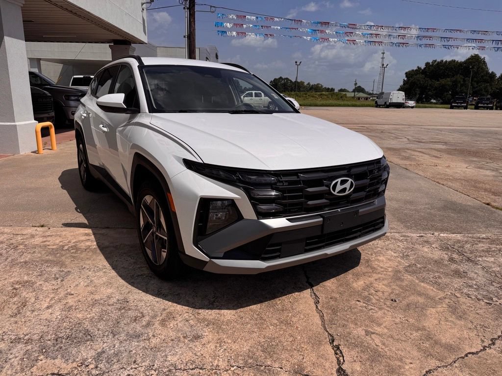 Used 2025 Hyundai Tucson SEL FWD image 11