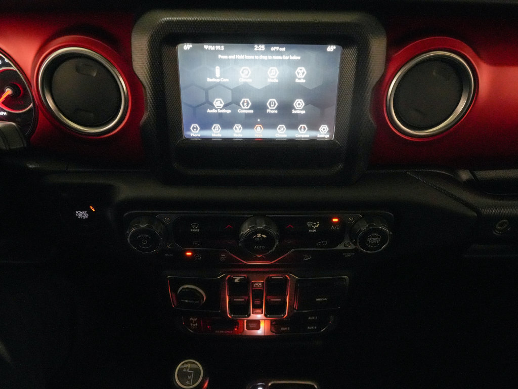 Used 2019 Jeep Wrangler Unlimited Rubicon AWD/4WD image 20