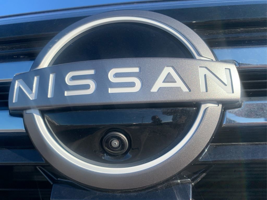 New 2025 Nissan Armada SL w/ Captain's Chari Seat Package image 16