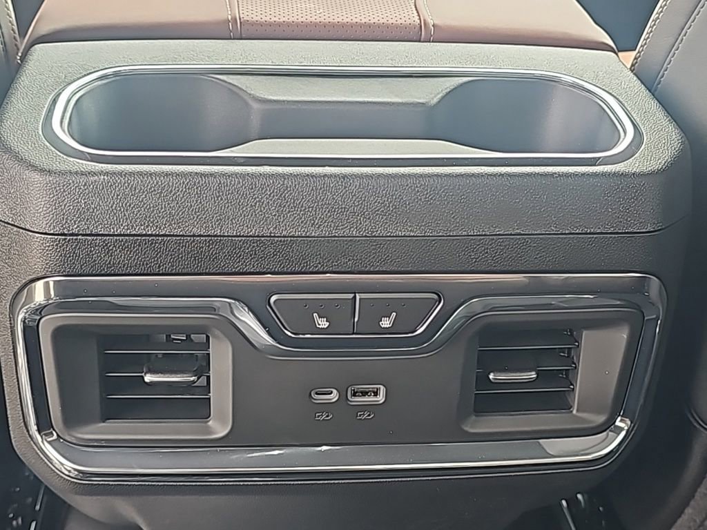 New 2026 GMC Sierra 1500 Denali Ultimate image 16