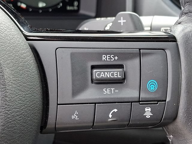 Used 2023 Nissan Rogue Platinum w/ Platinum Premium Package AWD/4WD image 23