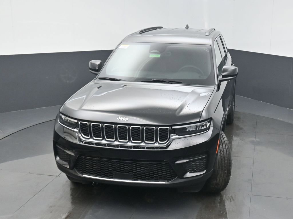 New 2026 Jeep Grand Cherokee Laredo image 38