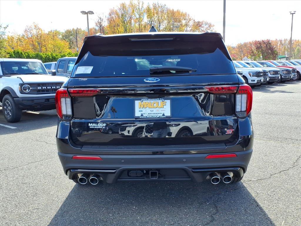 New 2026 Ford Explorer ST image 5
