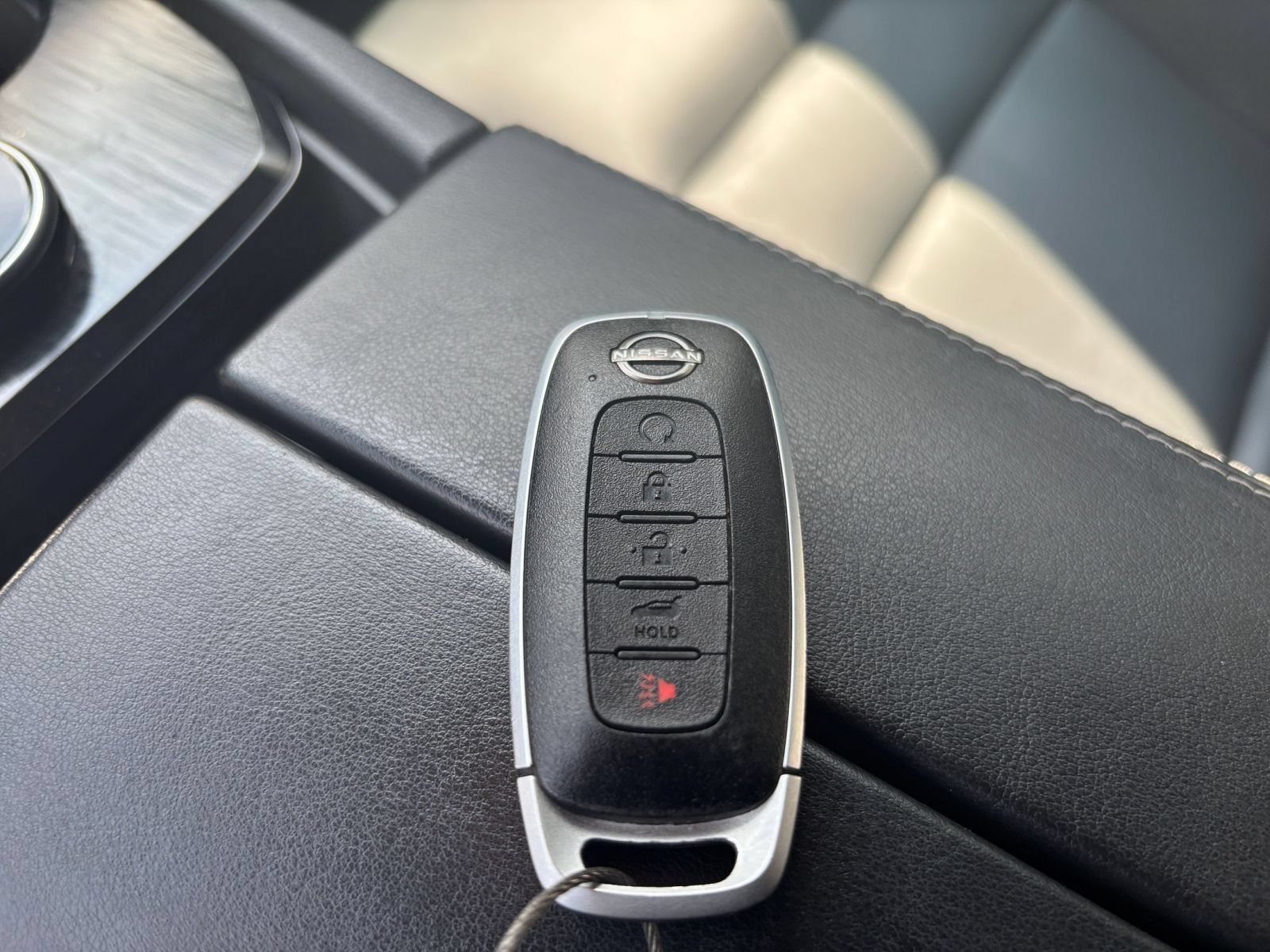 Used 2026 Nissan Rogue SL AWD/4WD image 18