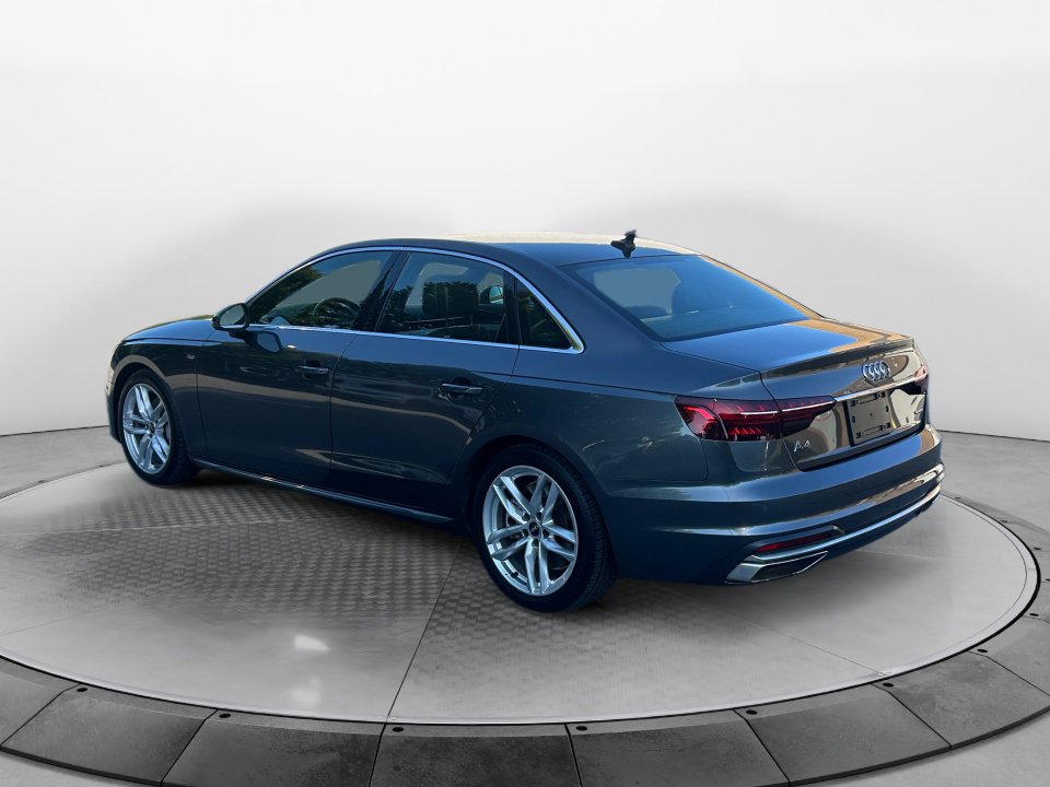 Used 2022 Audi A4 2.0T Premium Plus AWD/4WD image 5