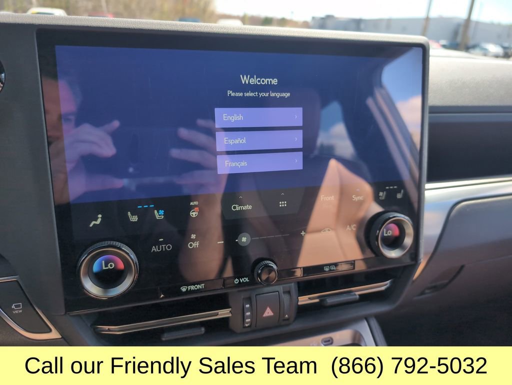 Used 2024 Lexus GX 550 AWD/4WD image 22