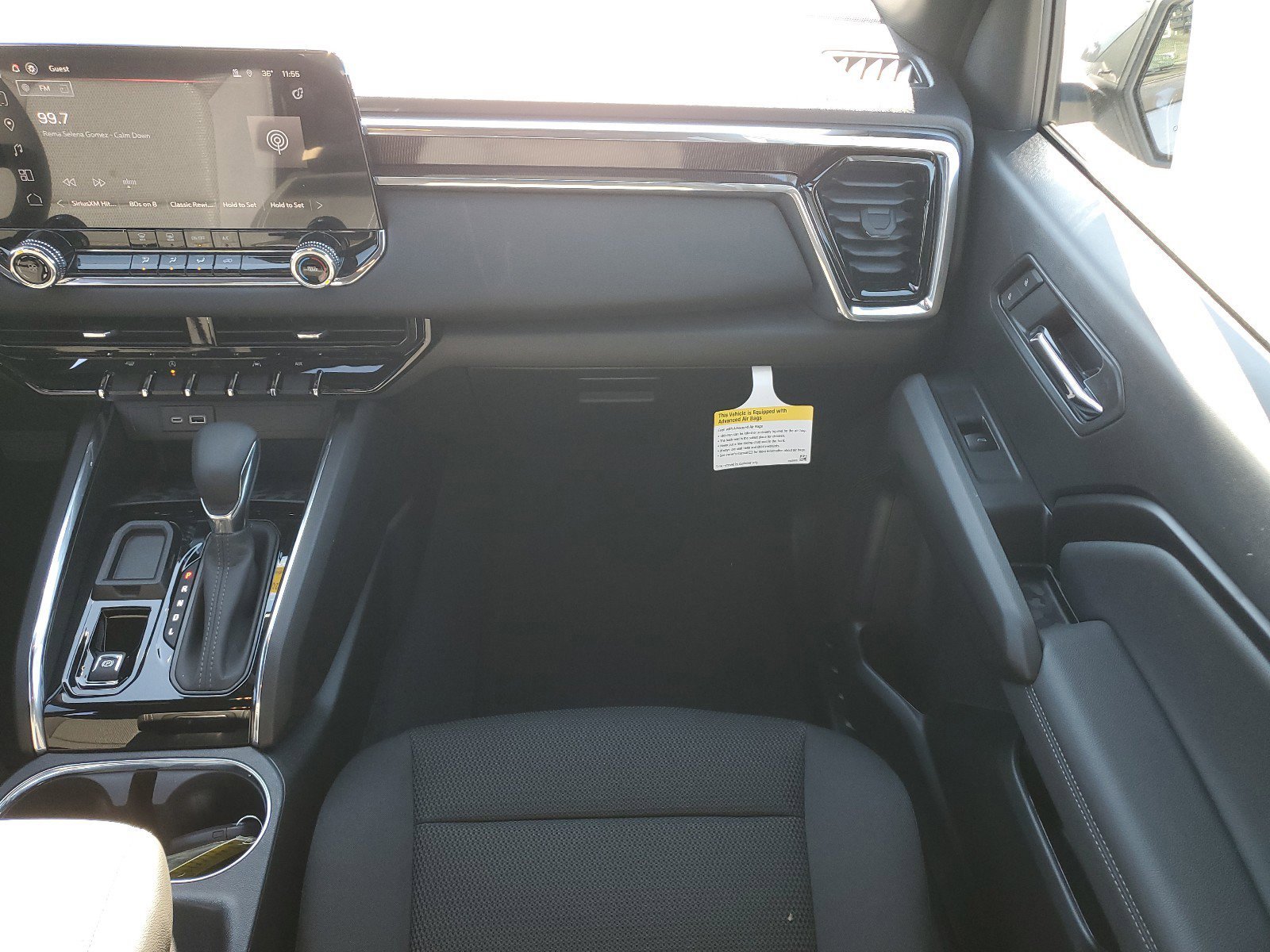 New 2025 GMC Canyon Elevation image 17