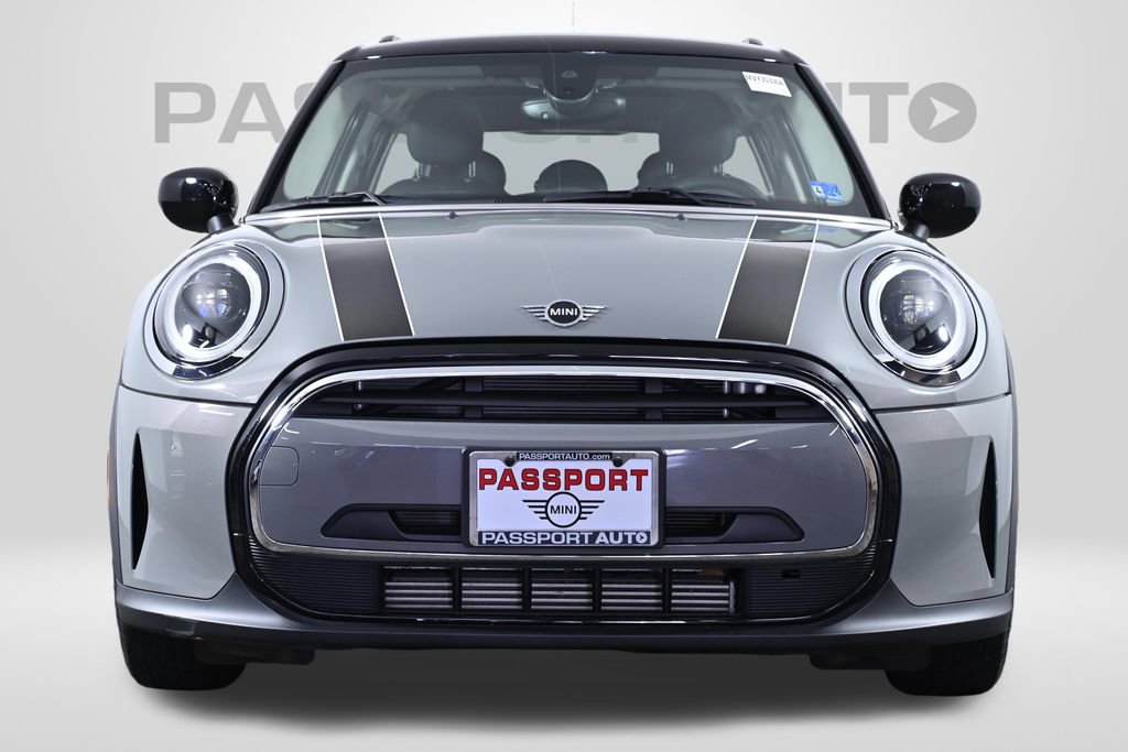 Certified 2023 MINI Cooper 4-Door Hardtop image 2