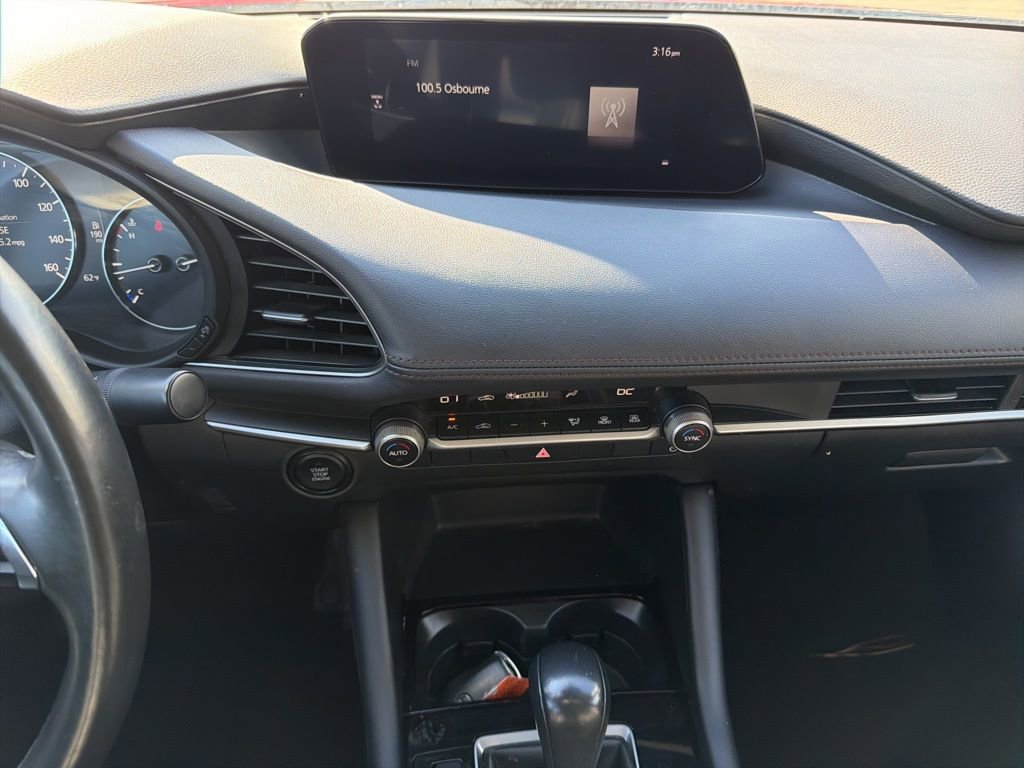 Used 2024 MAZDA MAZDA3 s FWD image 25