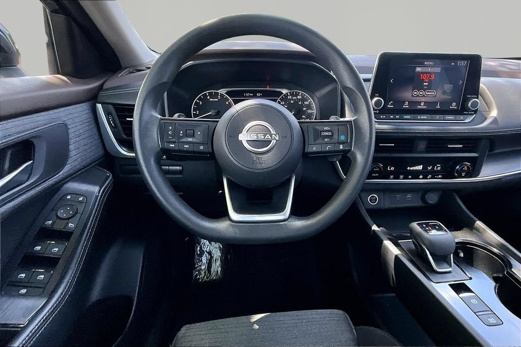 Used 2023 Nissan Rogue SV AWD/4WD image 9