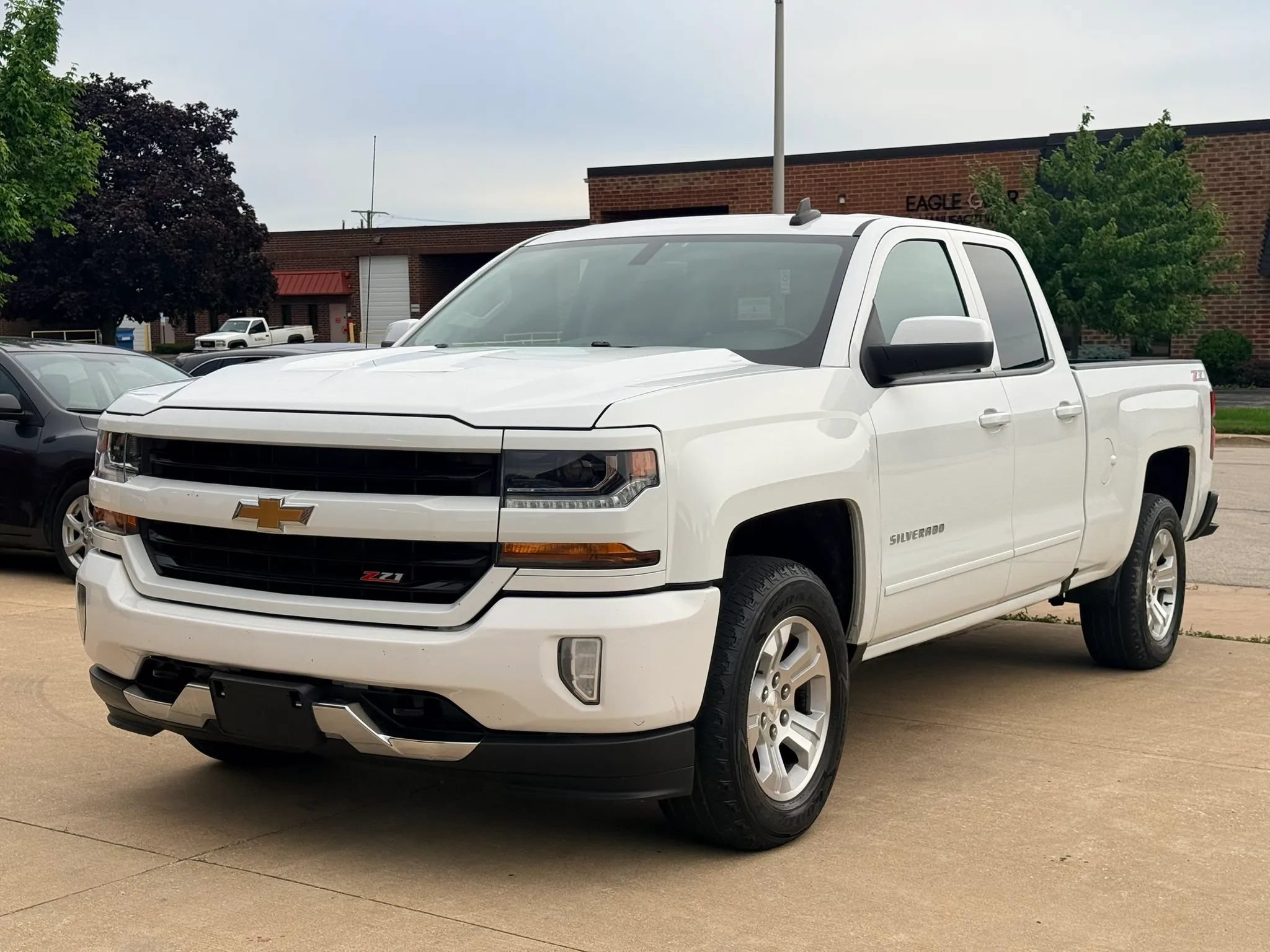 Used 2019 Chevrolet Silverado 1500 LT w/ All Star Edition AWD/4WD image 1