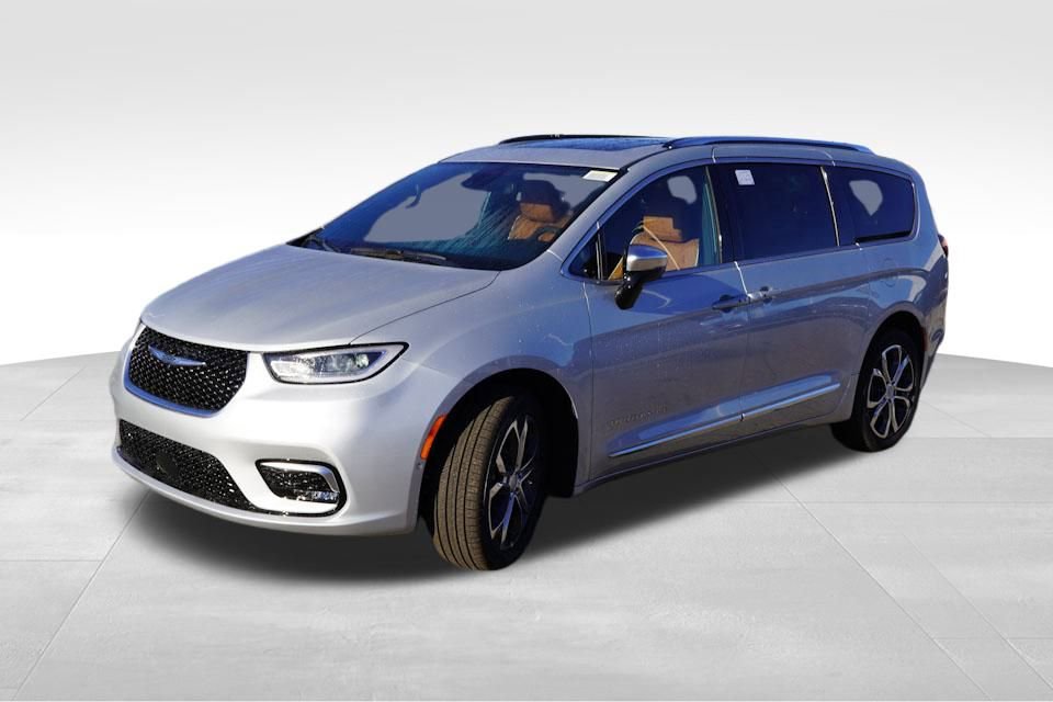 New 2026 Chrysler Pacifica Pinnacle image 7