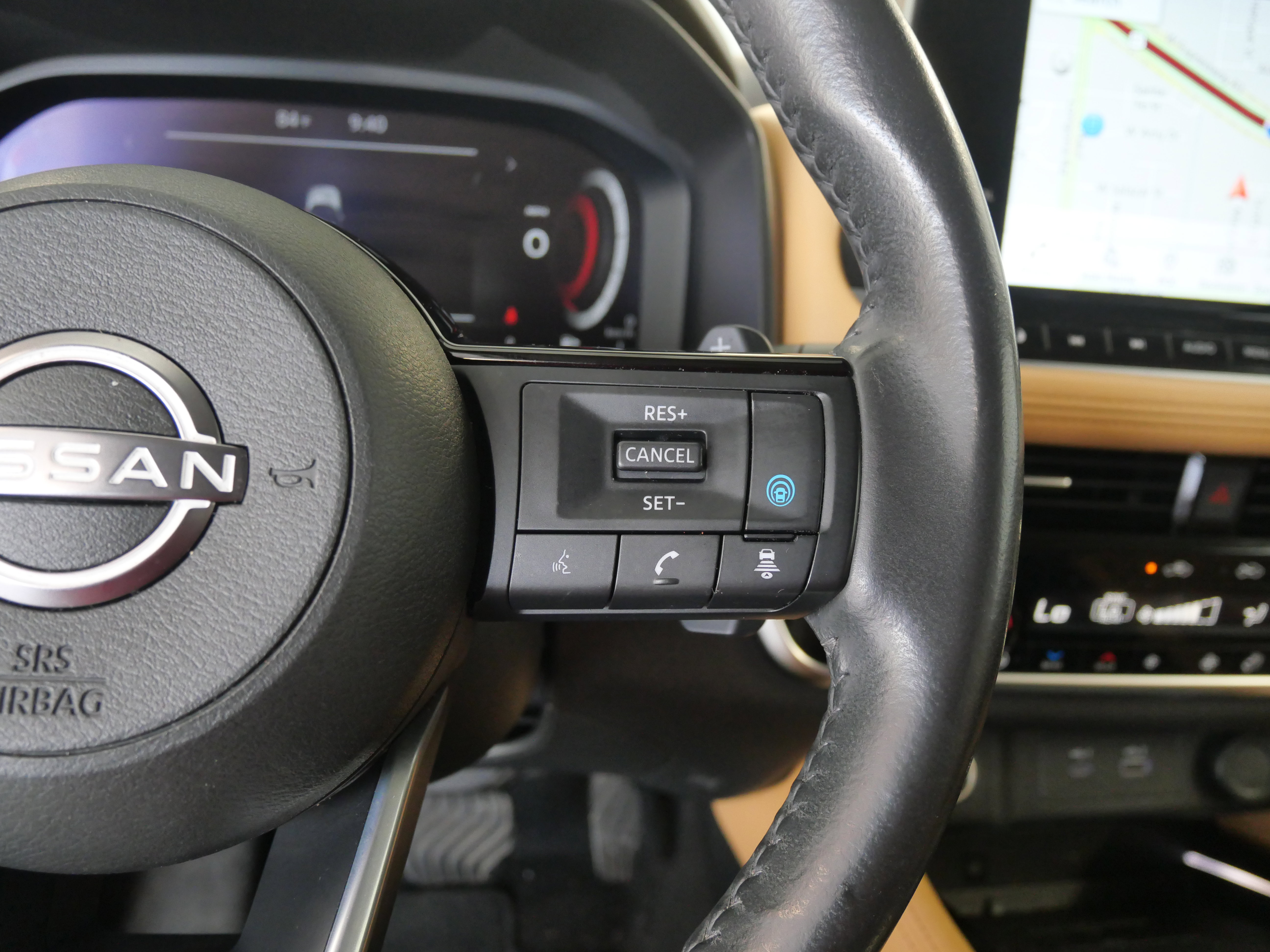 Used 2023 Nissan Rogue Platinum w/ Platinum Premium Package image 14