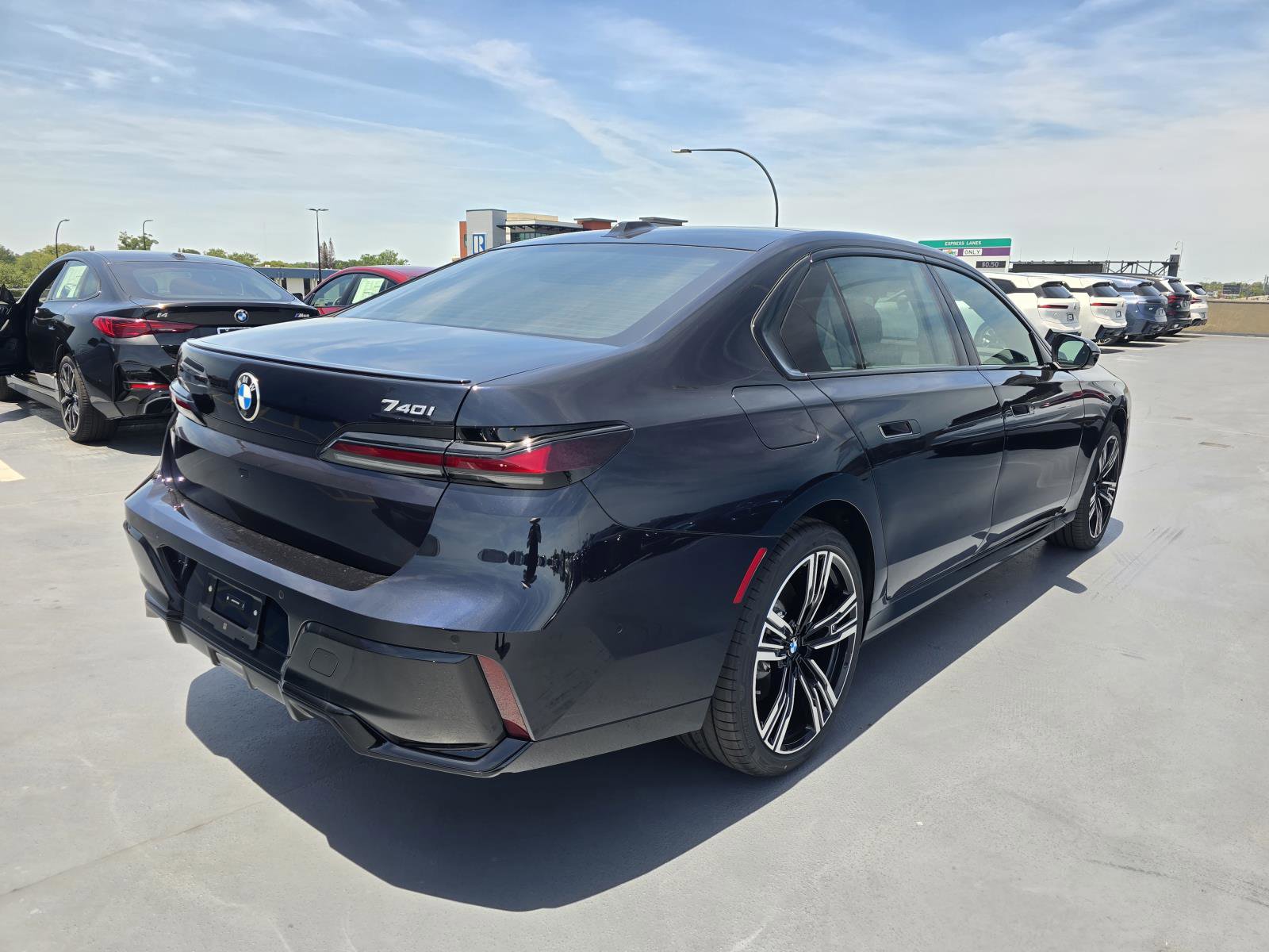 New 2026 BMW 740i RWD image 4