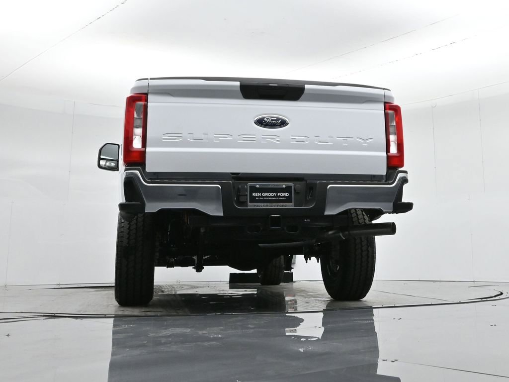 New 2026 Ford F350 XL w/ FX4 Off-Road Package image 44