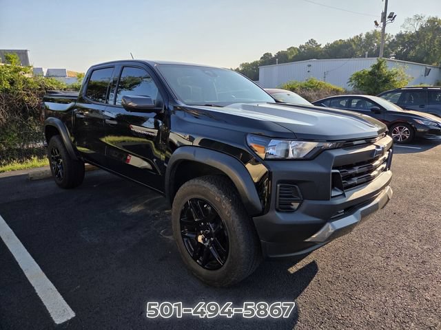 Used 2025 Chevrolet Colorado Trail Boss AWD/4WD image 3