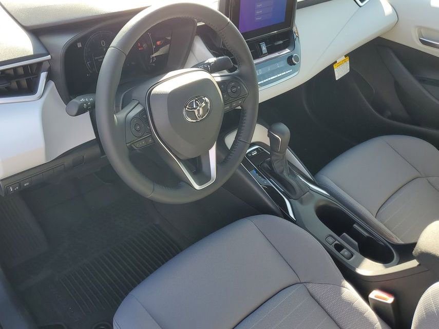 New 2026 Toyota Corolla SE image 10