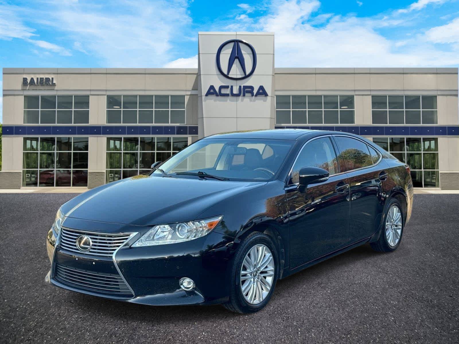 Used 2014 Lexus ES 350 w/ Luxury Package