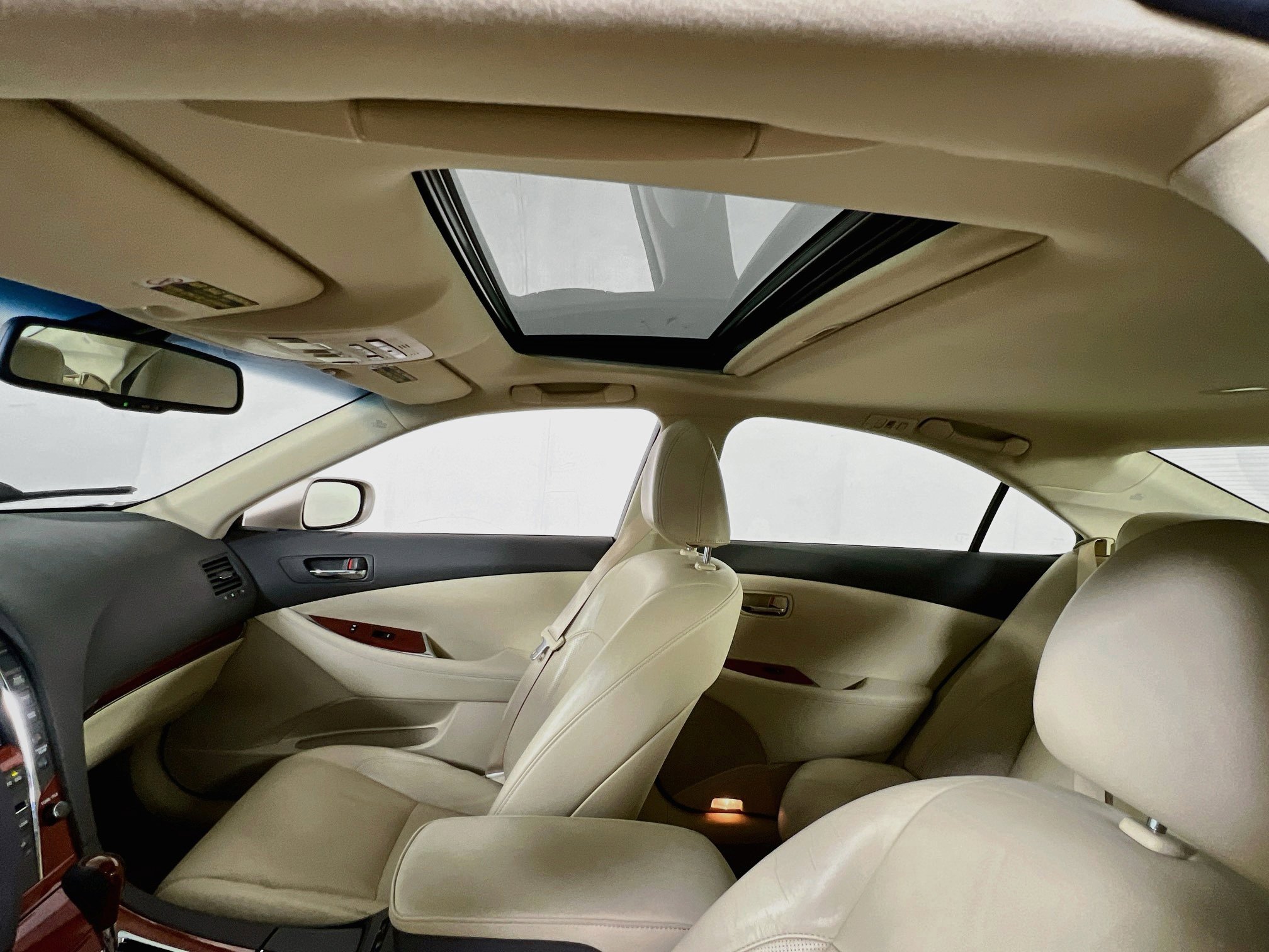 Used 2012 Lexus ES 350 FWD image 22