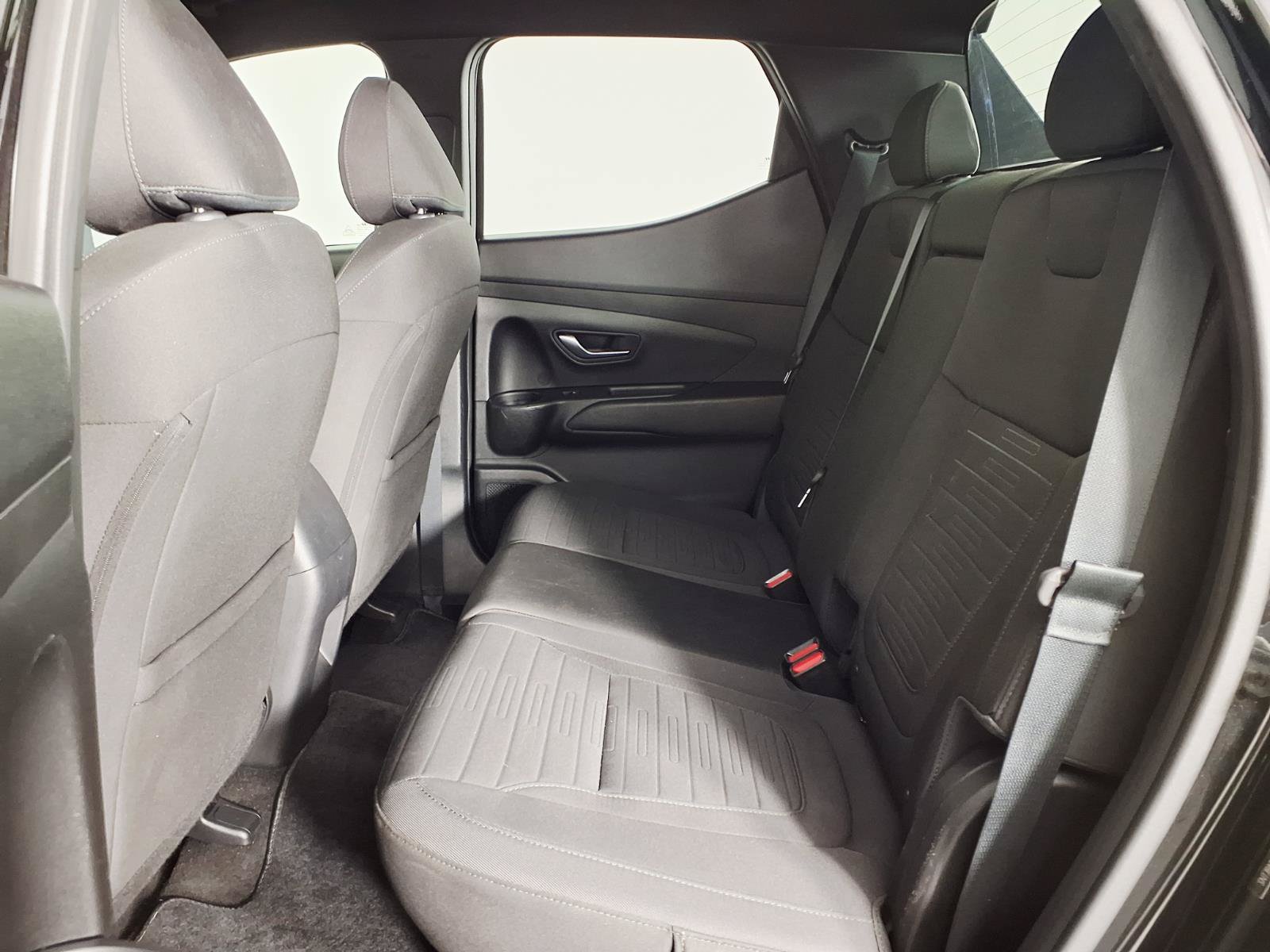 Used 2022 Hyundai Santa Cruz SEL FWD image 13