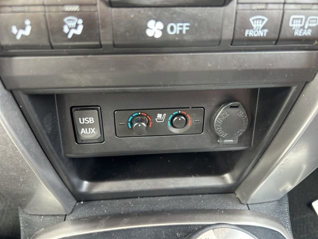 Used 2018 Toyota 4Runner Limited AWD/4WD image 18