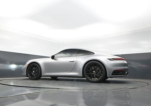 Used 2021 Porsche 911 Carrera 4 AWD/4WD image 24