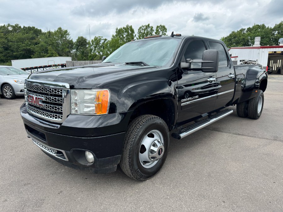 Used 2014 GMC Sierra 3500 Denali AWD/4WD image 1