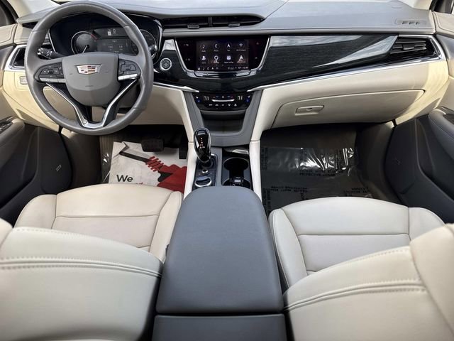 Certified 2023 Cadillac XT6 Premium Luxury w/ LPO, Floor Liner Package AWD/4WD image 17