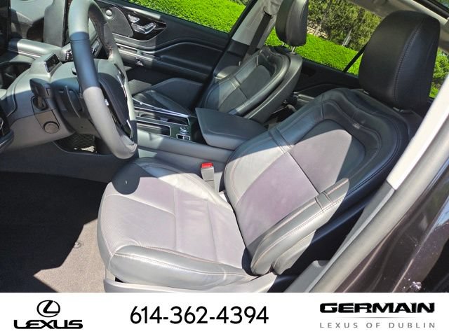 Used 2025 Lincoln Aviator Reserve w/ Jet Appearance Package AWD/4WD image 35