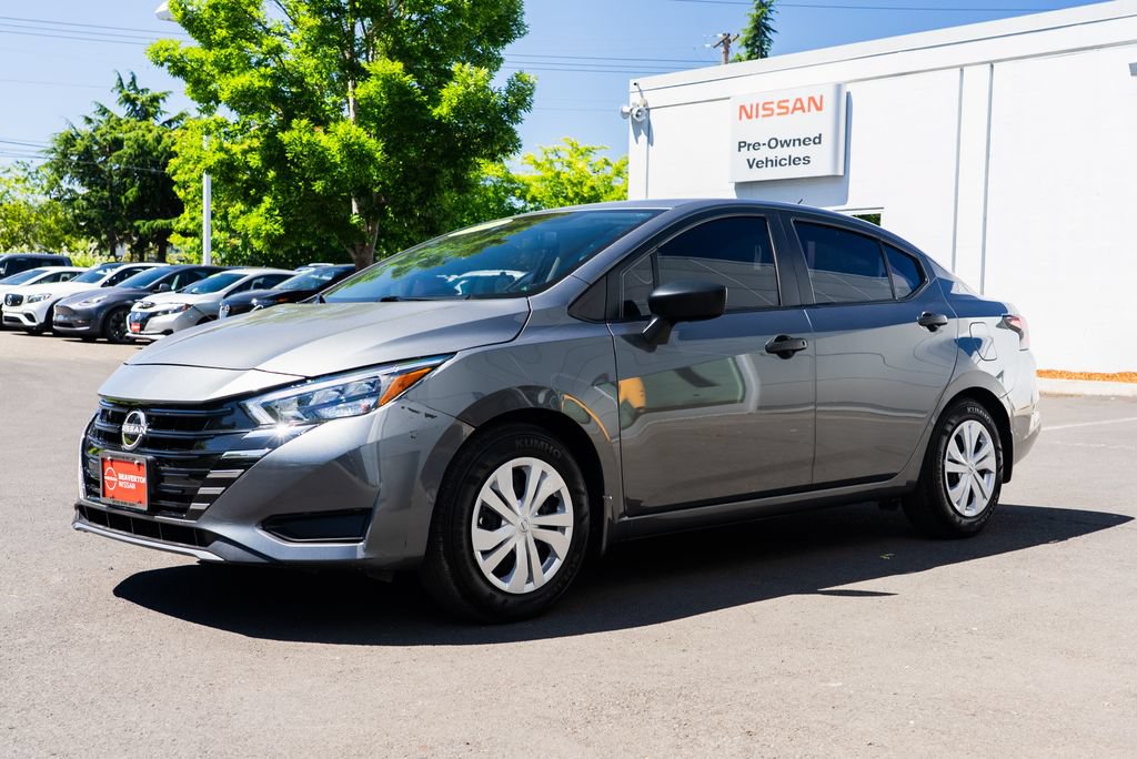 Used 2025 Nissan Versa S w/ Trunk Package FWD image 3