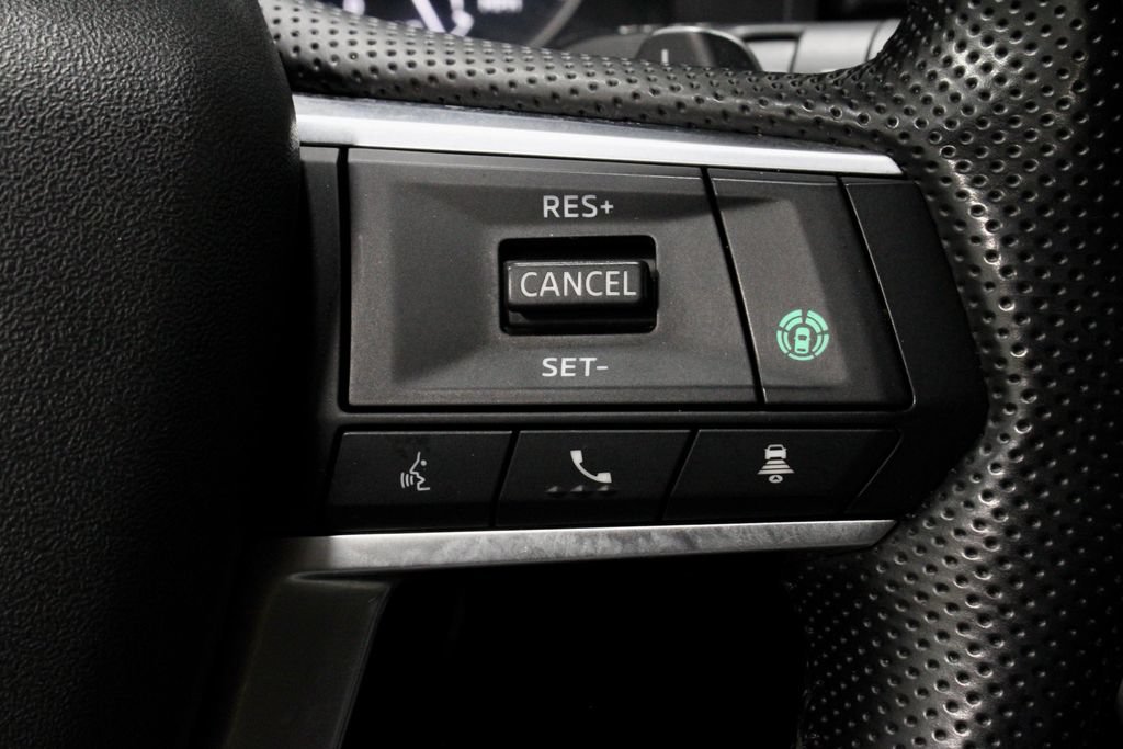 Used 2024 Mitsubishi Outlander SE AWD/4WD image 28
