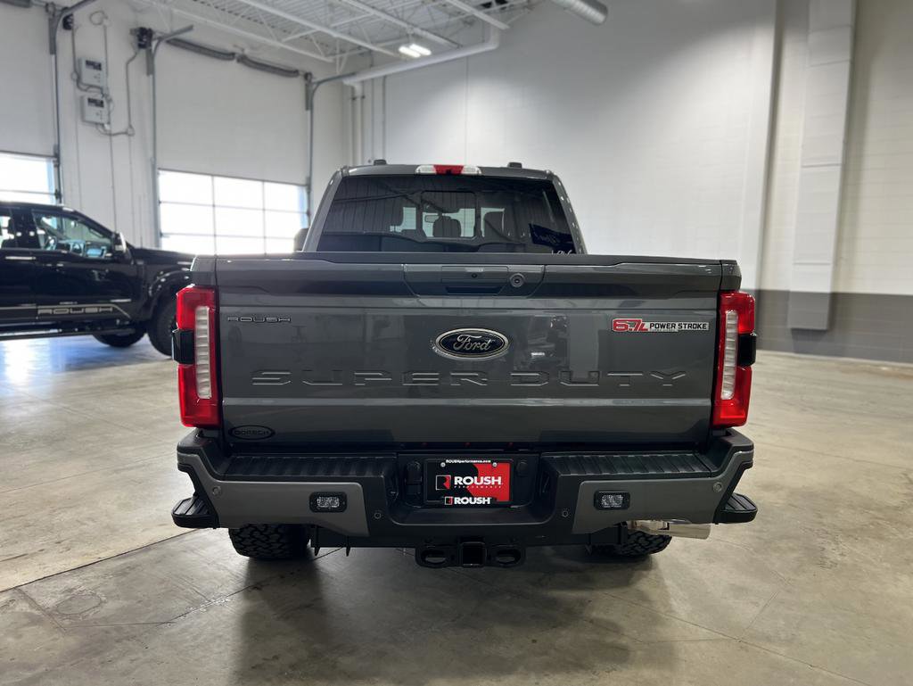 New 2026 Ford F250 Lariat w/ Black Appearance Package image 7