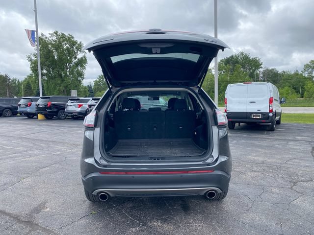 Used 2018 Ford Edge SEL w/ Safe & Smart Package AWD/4WD image 21