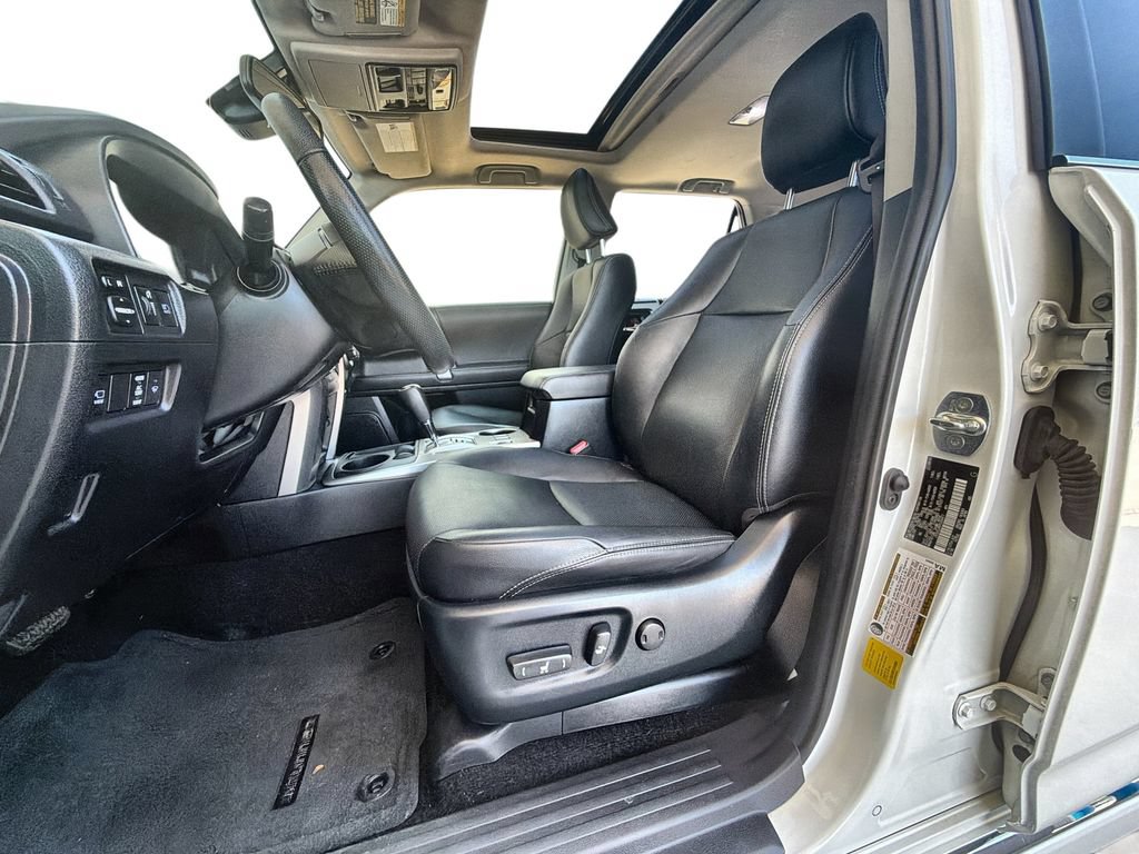 Used 2023 Toyota 4Runner Limited RWD image 20