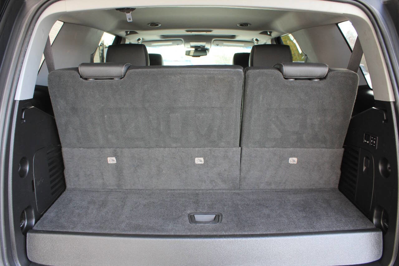 Used 2018 GMC Yukon SLT w/ HD Trailering Package image 17
